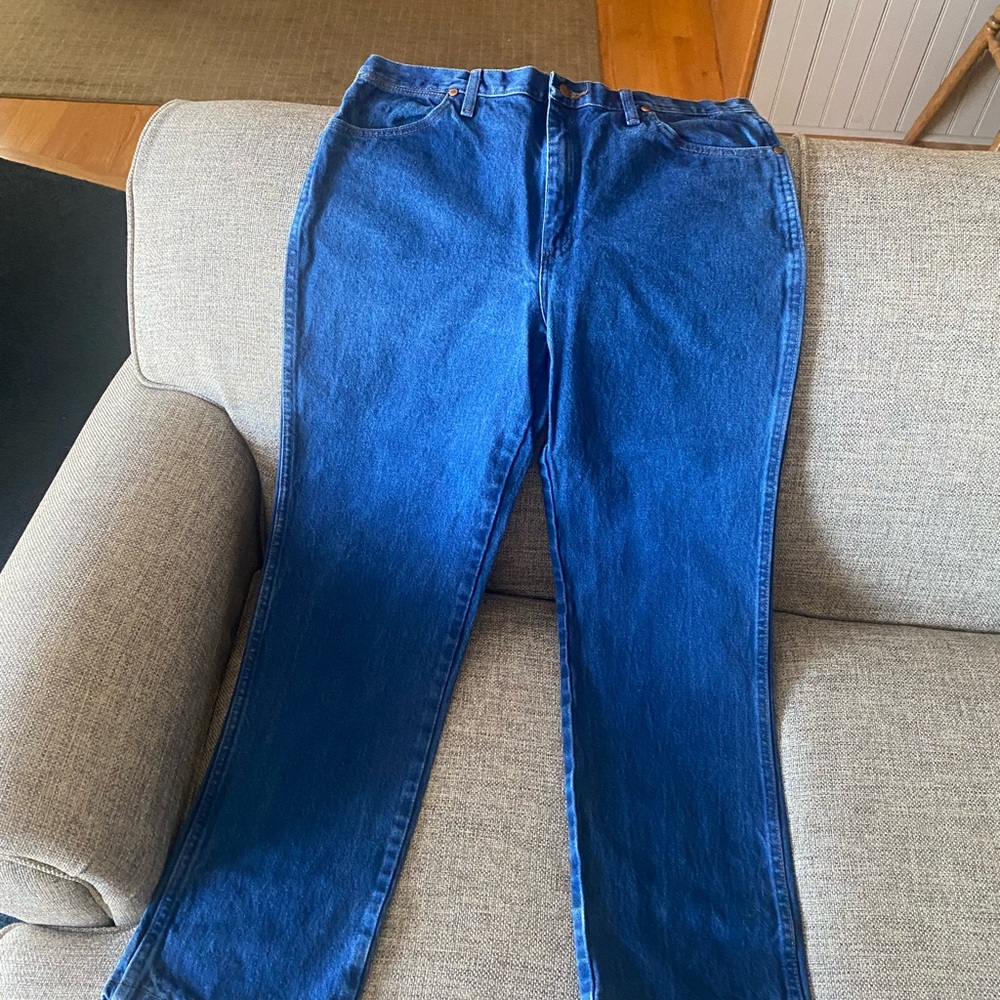 Wrangler Men’s  Blue Jeans 36x32
